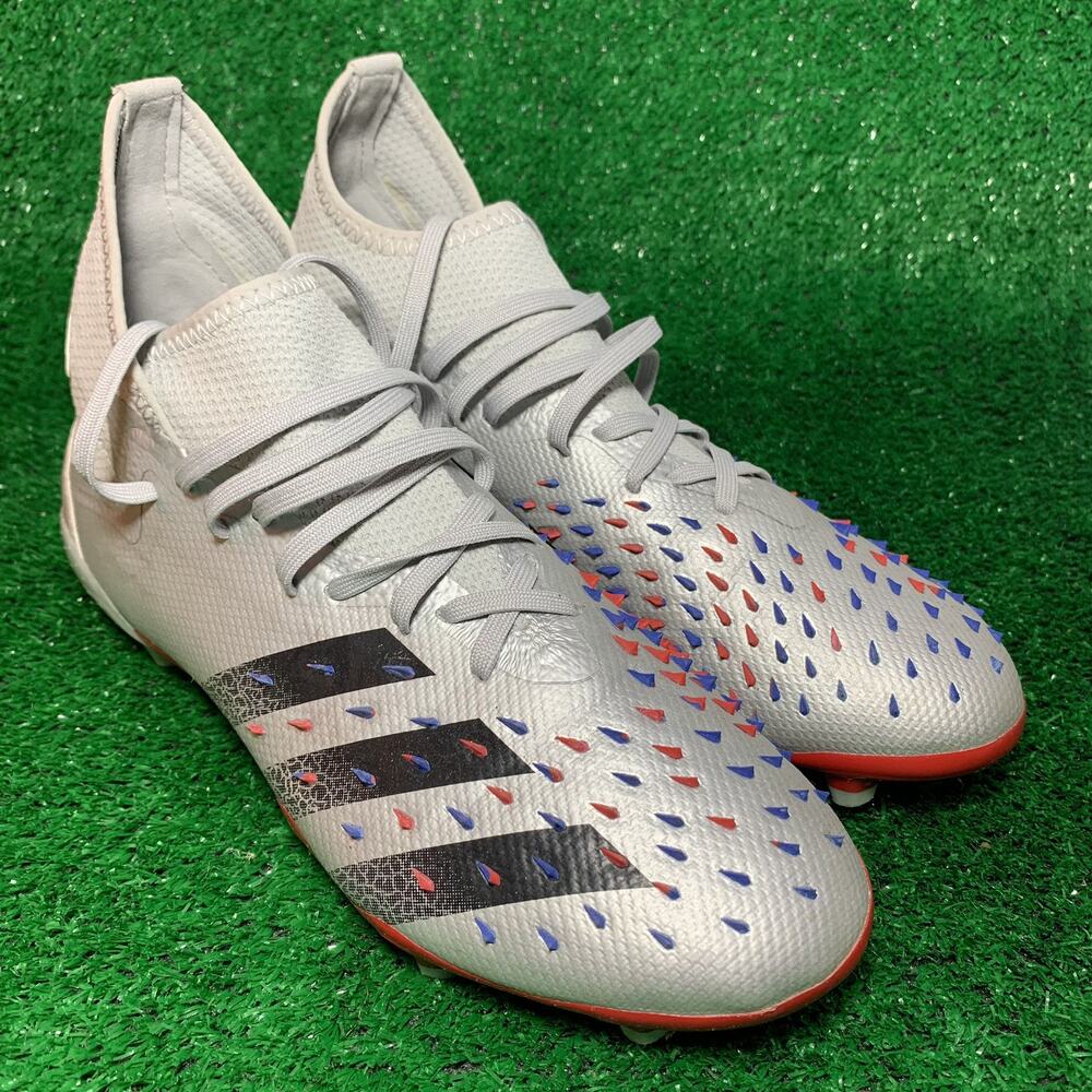 Adidas Predator Freak .2 Demonskin Soccer Cleats Men’s Size 7 Silver/Blue/Red
